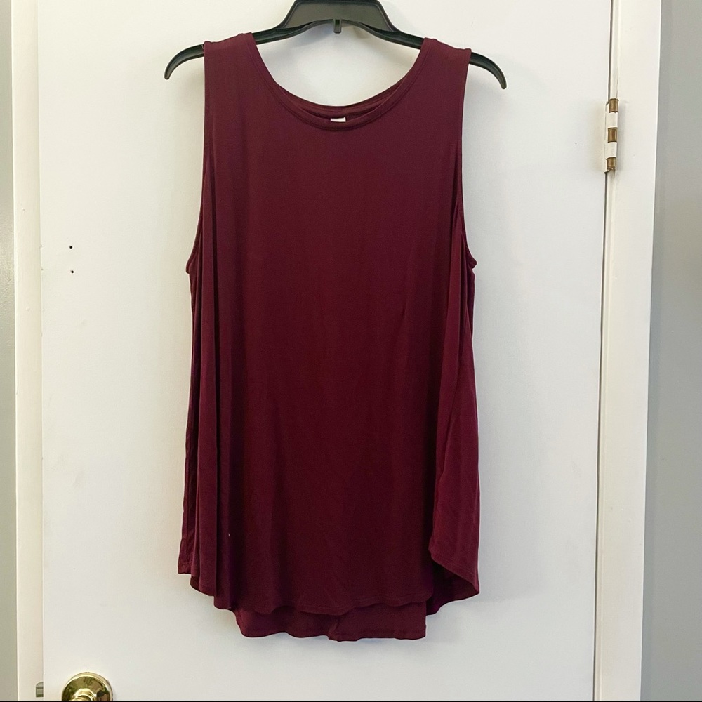 Maroon Old Navy Tank Top